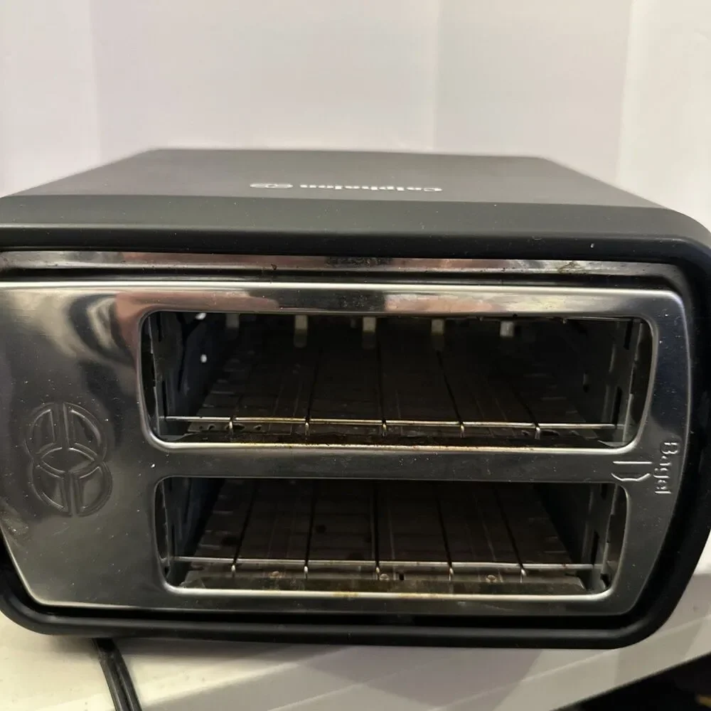 Calphalon 2-Slice Toaster, Precision Control w/ Extra Wide Slots, Used